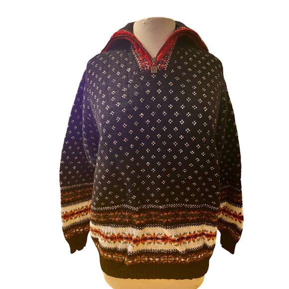 Women’s sz XL vintage 80% wool sweater. Black/red/white. No holes. No smells.